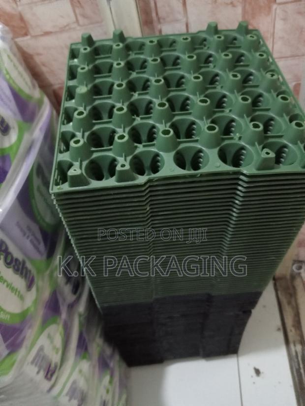 Plastic Crates - thumbnail 3