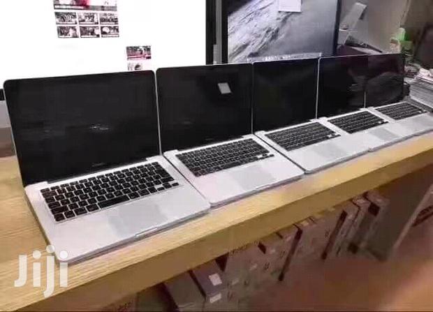 Laptop Apple MacBook Pro 4GB Intel Core i5 HDD 500GB - thumbnail 2