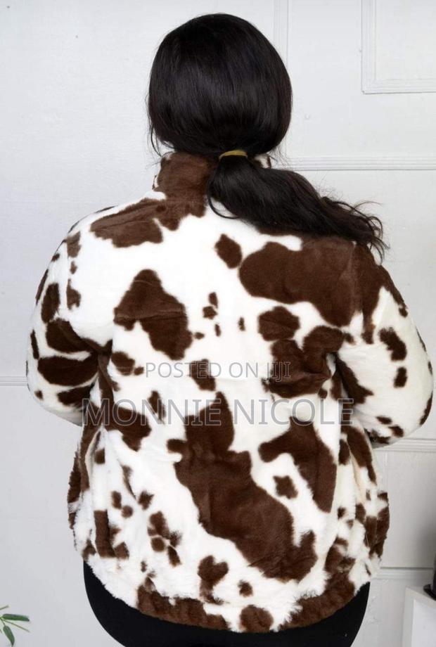 Warm Woolen Sweaters - thumbnail 3