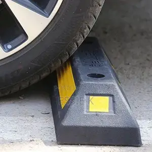 Rubber Parking Car Wheel Stopper