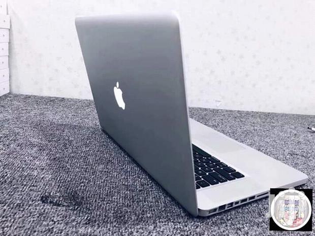 Laptop Apple MacBook Pro 4GB Intel Core i5 HDD 500GB - thumbnail 3