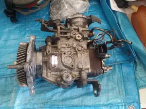 Pajero 4M40, 4M41, 4M42 Injectors Big Small