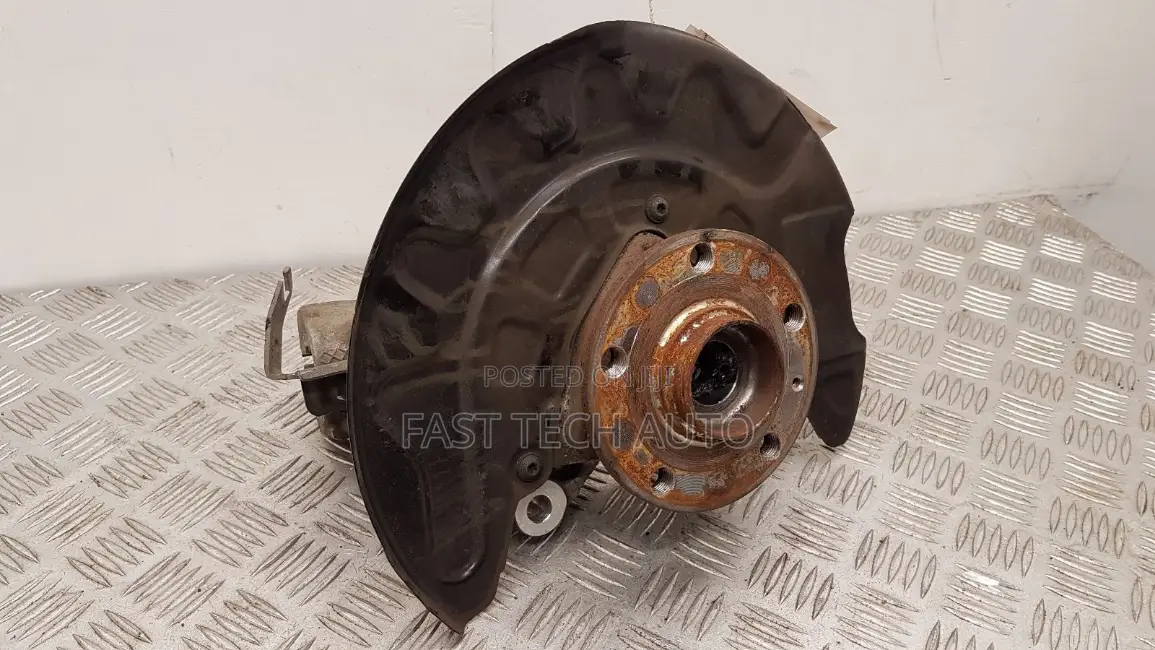 Rear and Front Wheel Hub Pajero Shogun V98 19-Bolt