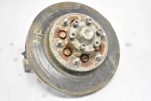 D-Max Hubs/Disks Front Spindle