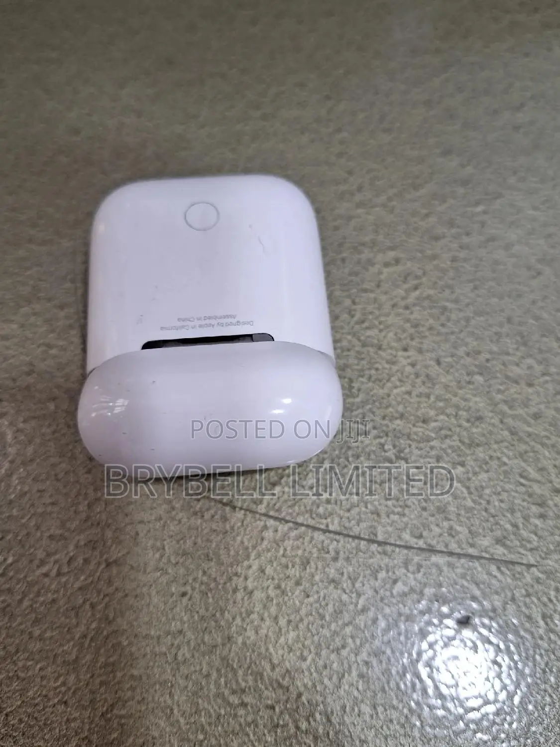 Original Apple Airpods 1