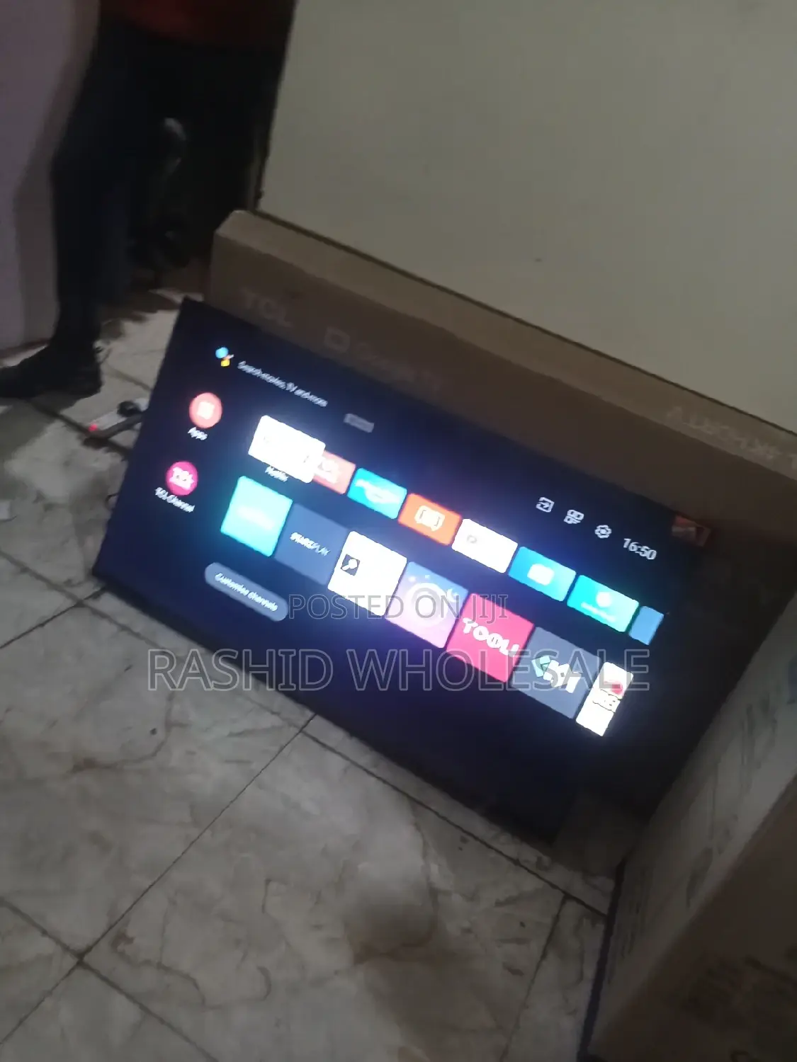 New S5400 Vitron Smart Tv. Qled