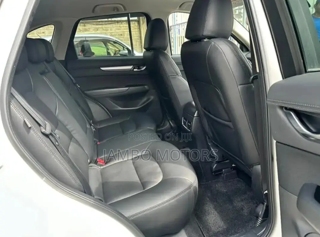 Mazda CX-5 Grand Touring FWD 2017 White