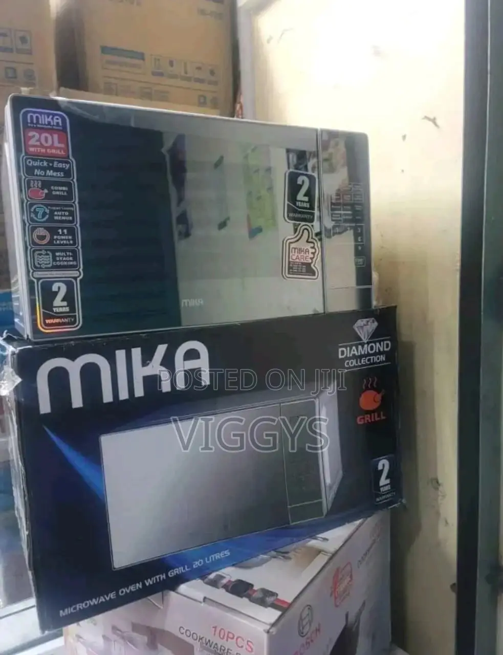 Classic Mika Microwave Oven With Grill