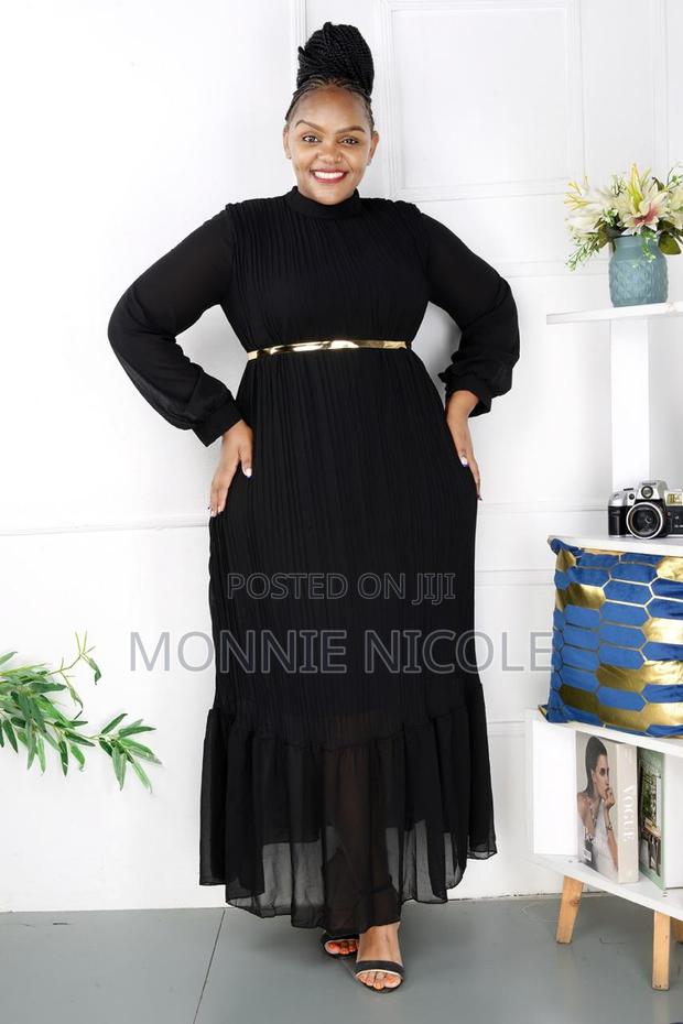 Stylish Maxi Black Dress - thumbnail 2