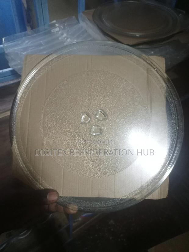 Lg Brand New Microwave Glass Plates ( Turnable)