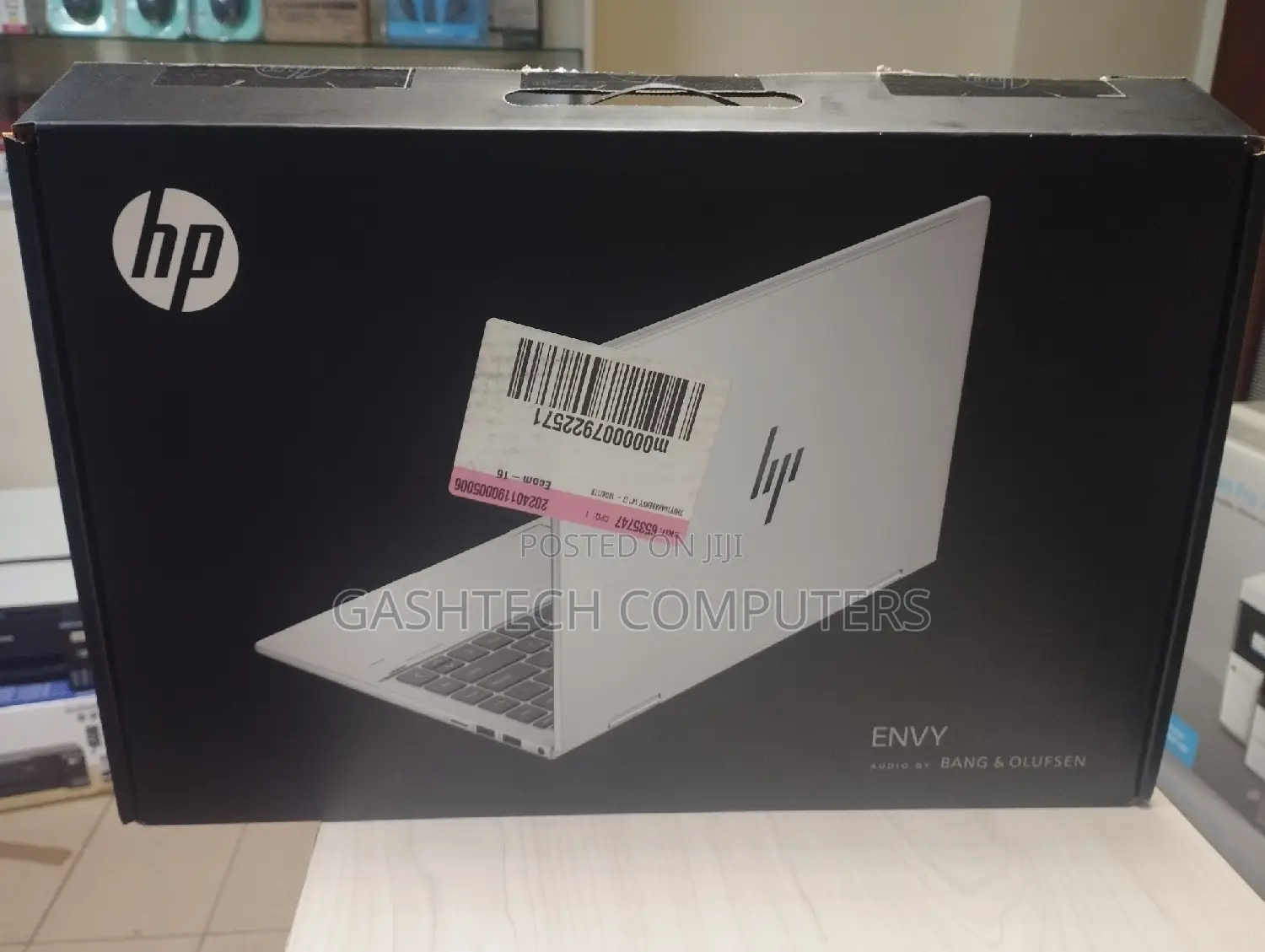 New Laptop HP Envy 14 16GB Intel Core I7 SSD 1T