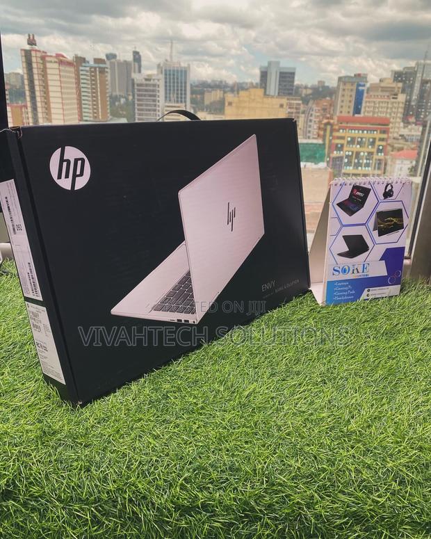 New Laptop HP Envy 14 16GB Intel Core I7 SSD 1T - main view