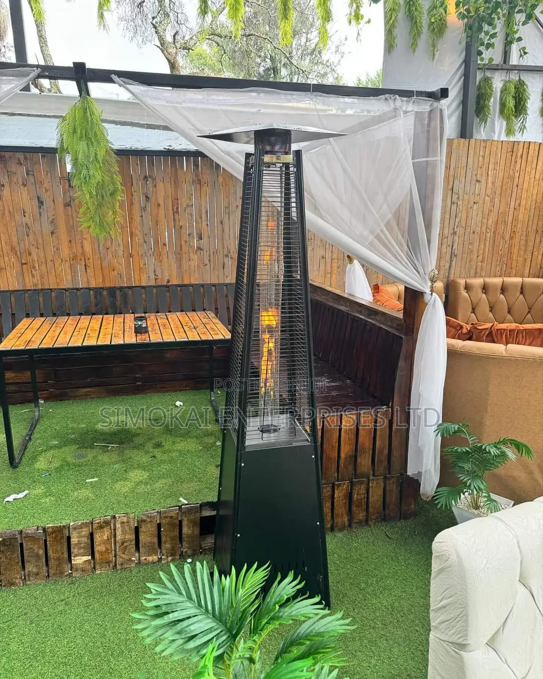 Pyramid Tube Patio Warmers/Heaters