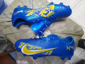 Kids Soccer/Football Boots Size 36-41