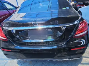 Mercedes-Benz E250 2018 Matt Black