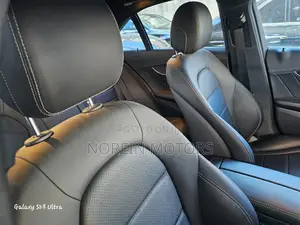 Mercedes-Benz C200 2018 Pearl