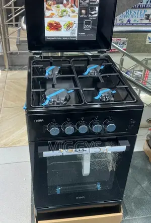Von and Mika Full Gas Cooker