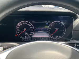 Mercedes-Benz E350e 2017 Gray