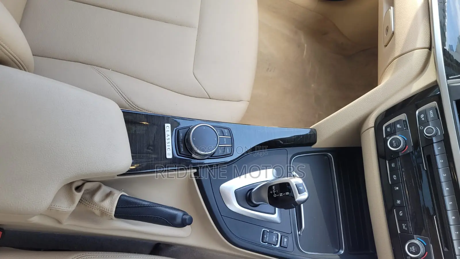 BMW 318i 2017 Blue
