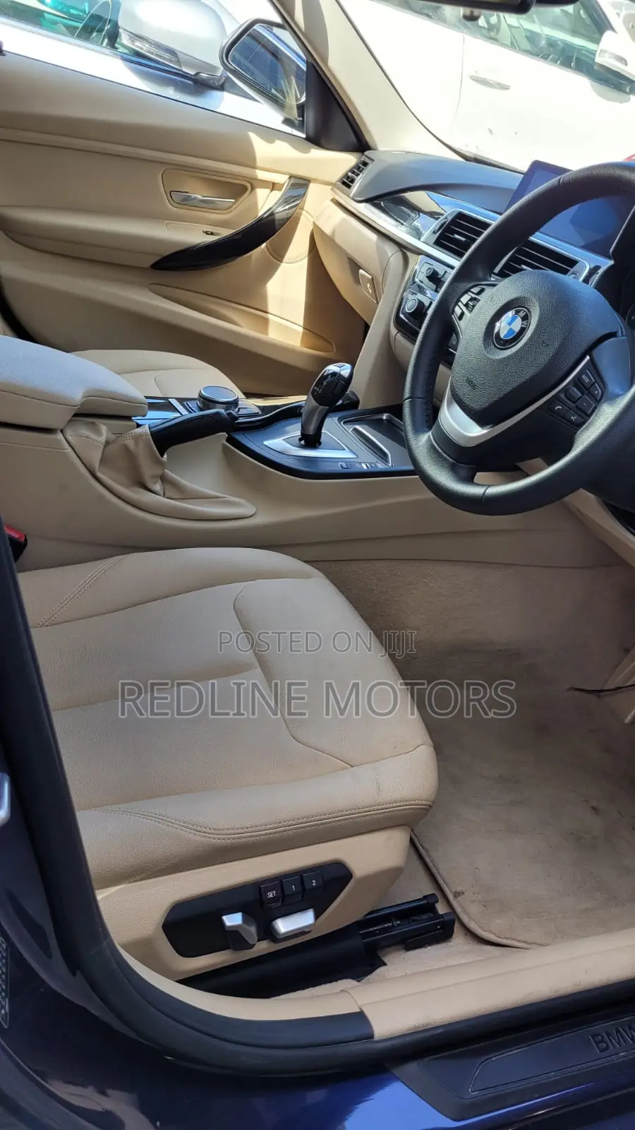 BMW 318i 2017 Blue