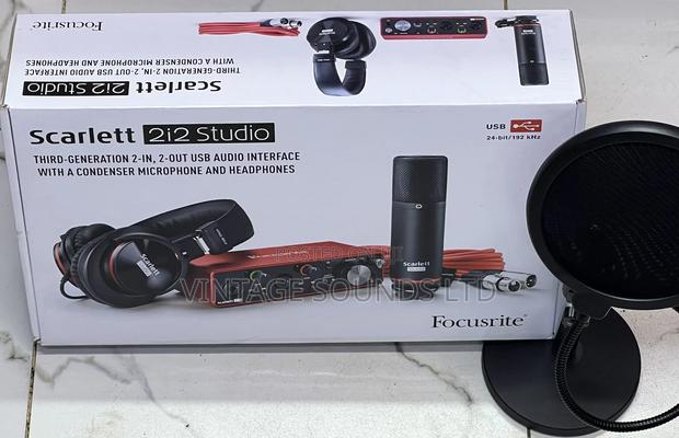 Full Package Studio Scarlet 2i2 Focusrite Studio - main view
