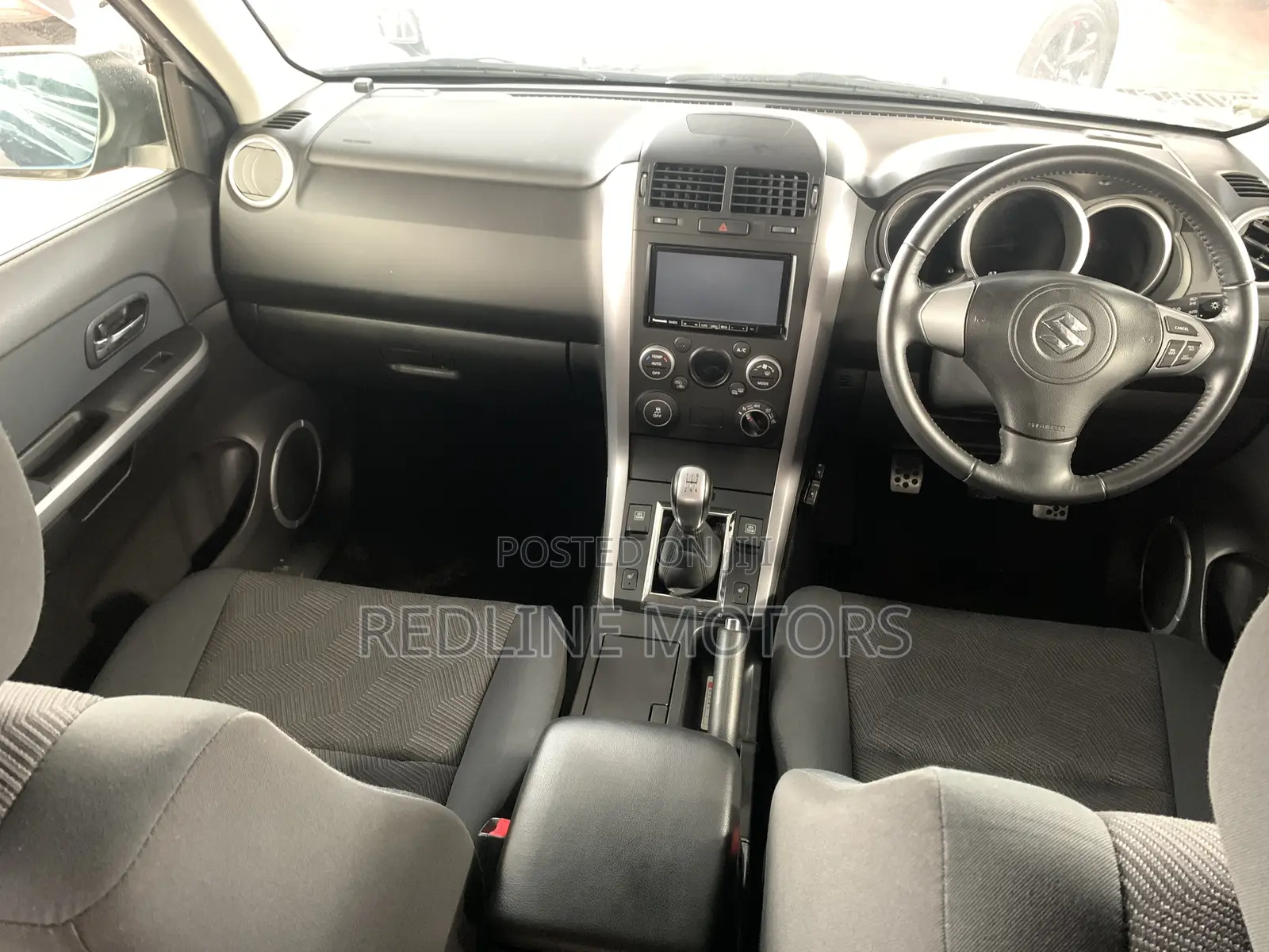 Suzuki Escudo 2017 Black