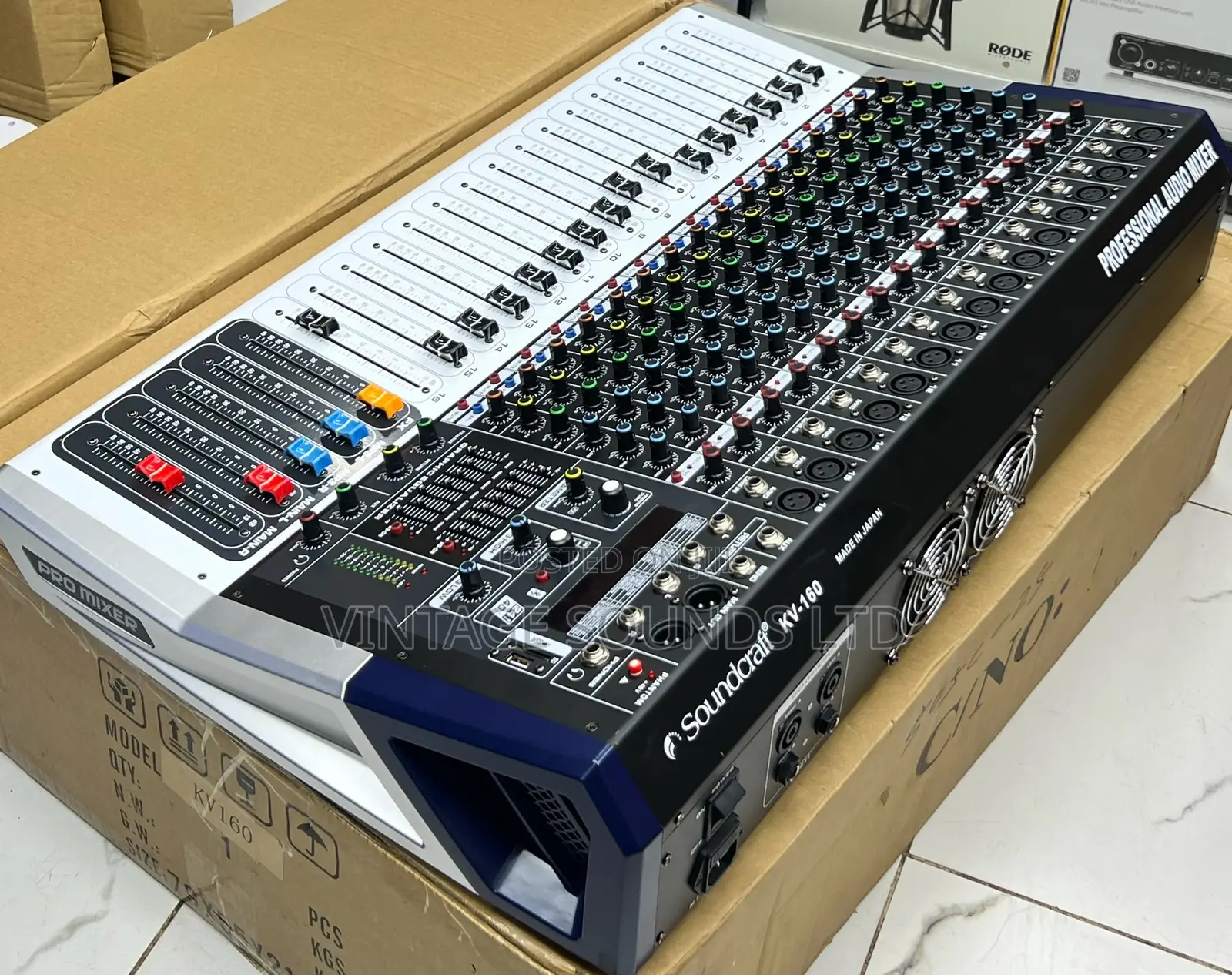 16 Ch -Soundcraft Kv160 Usb Bluetooth Powered Mixer