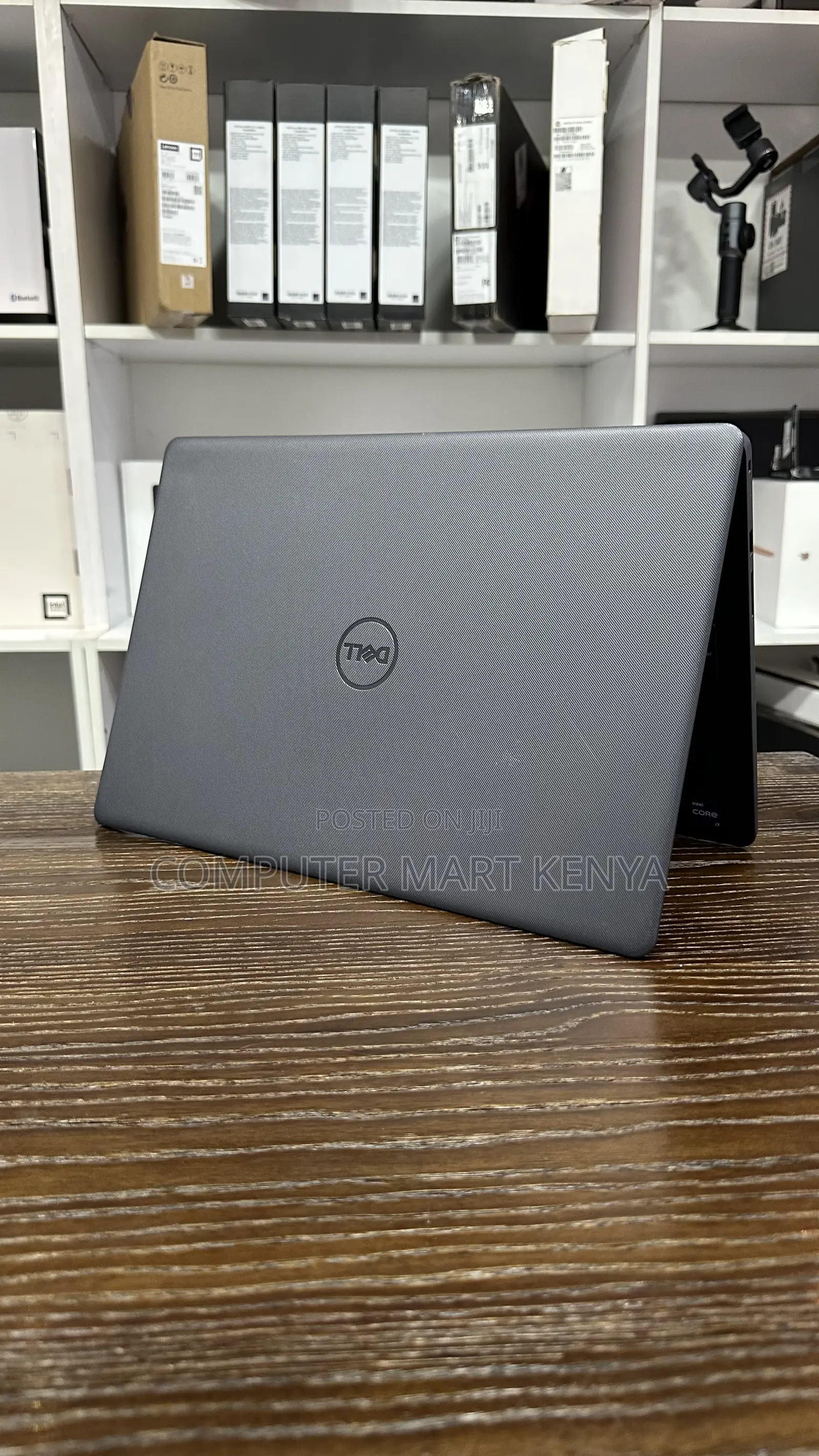 Laptop Dell Vostro 3500 16GB Intel Core I7 SSD 512GB