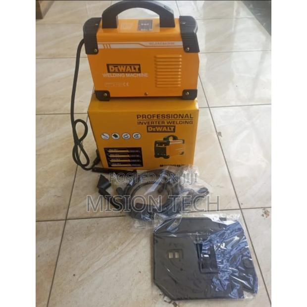Quality Dewalt Inverter 400A . Welding Machine. - main view