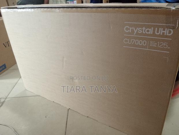 Samsung 50′′ UA50CU7000 Smart Crystal UHD Smart Tv