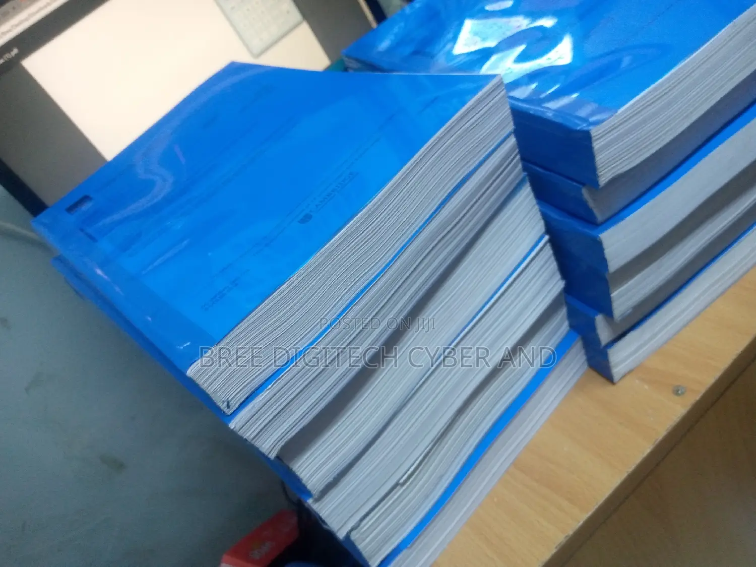 Clean Bulk Printing, Photocopies, Scanning and Binding