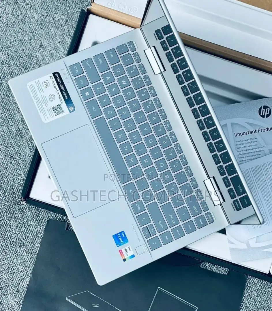 New Laptop HP Envy 14 8GB Intel Core I5 SSD 512GB
