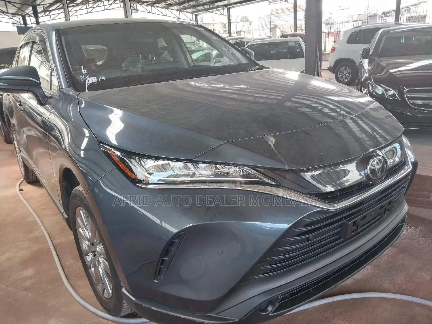 Toyota Harrier 2.0 2020 Gray