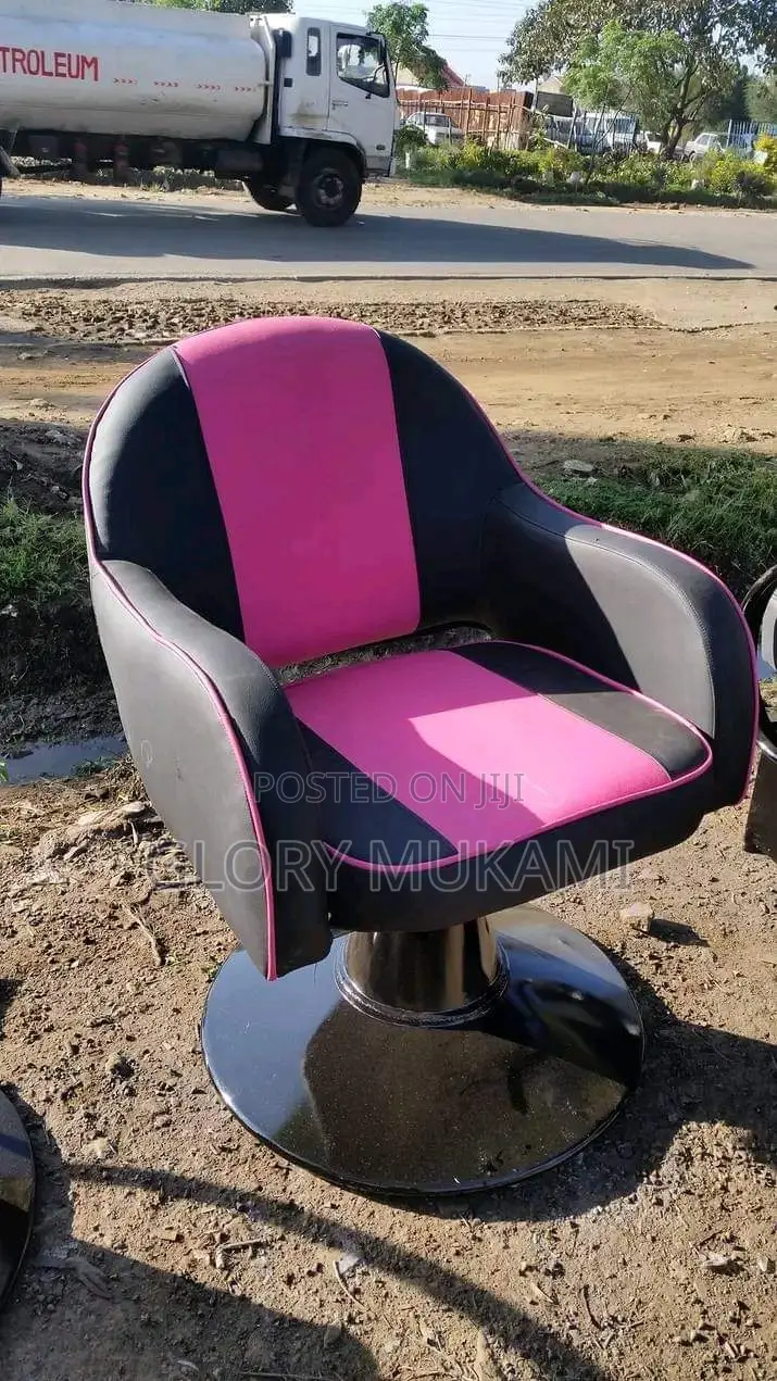 Styling Seat