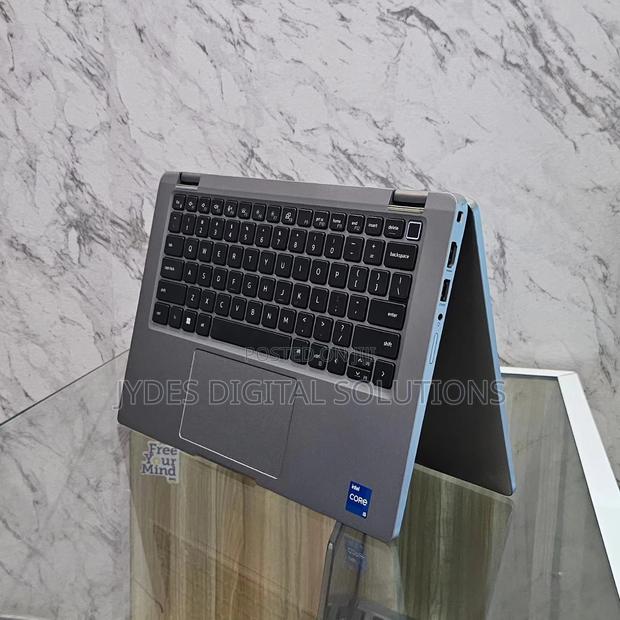 Laptop Dell Latitude 5320 16GB Intel Core i5 SSD 512GB - thumbnail 3