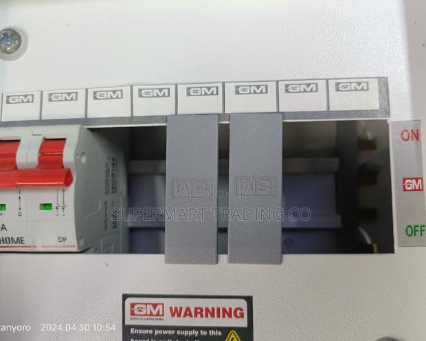 GM Consumer Unit 8way
