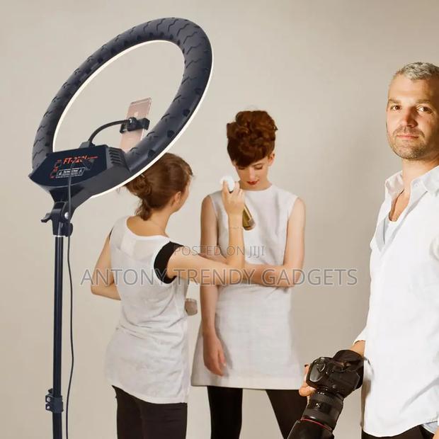 18 Inch 3200- Dimmable LED Ring Light With Light Stand - main view