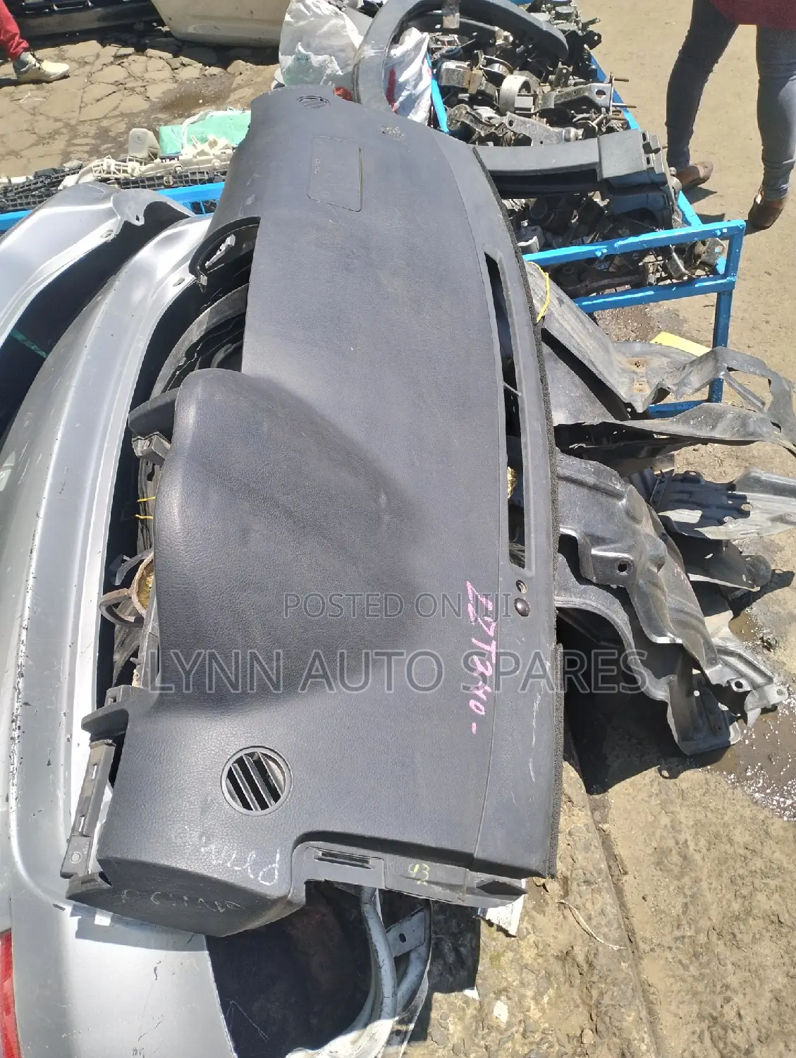 Toyota Premio 260 Dashboard Cover