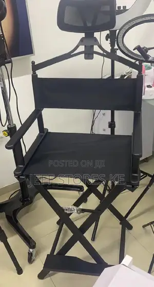 Comfortable Make Up Seat With Head Rest