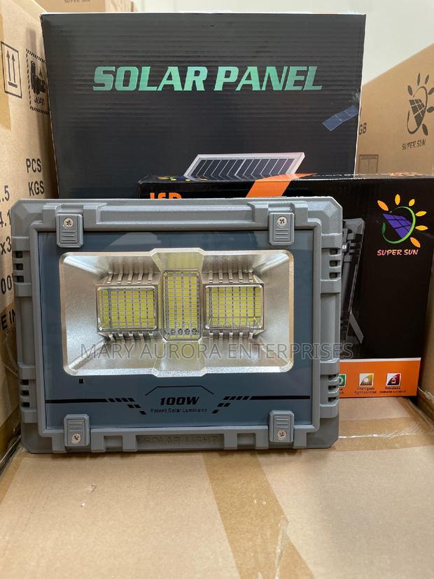 Sunstar 100 Watts Solar Floodlight - main view