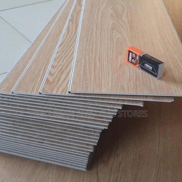 Quality SPC’S FLOORING Planks - main view