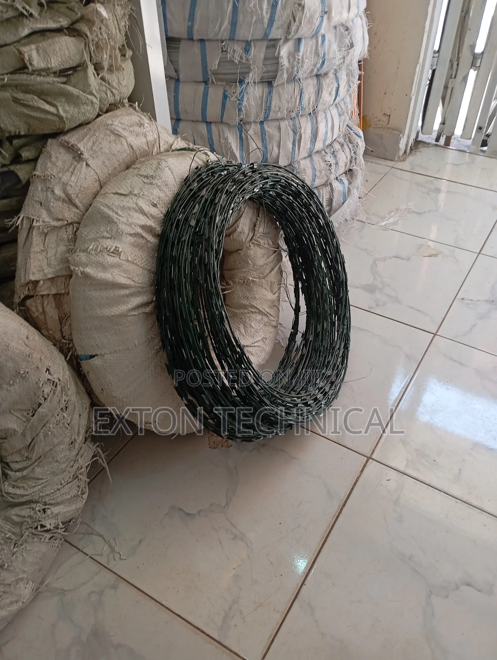 Galvanised Green Razor Wire