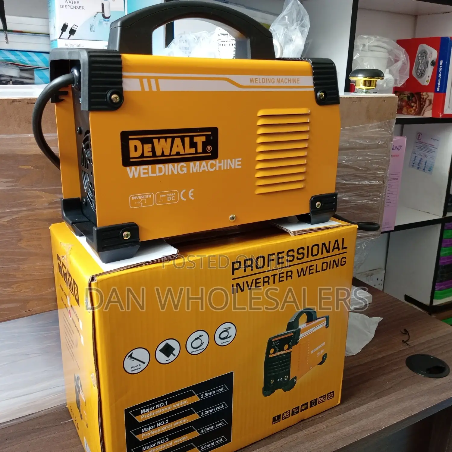 Dewalt Machine 400a . Portable Professional Welding Machine