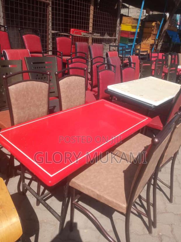 Restaurants Table