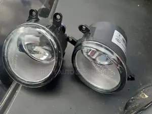 Toyota Fielder Fog Lights