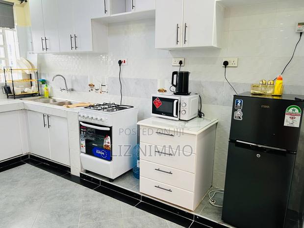 Zuriel 1 Bedroom - thumbnail 18