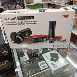 Scarlett 2i2 Studio 3rd Generation Bundle