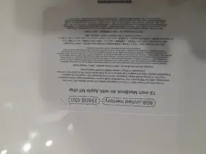 New Laptop Apple MacBook Air 8GB Apple M1 SSD 256GB