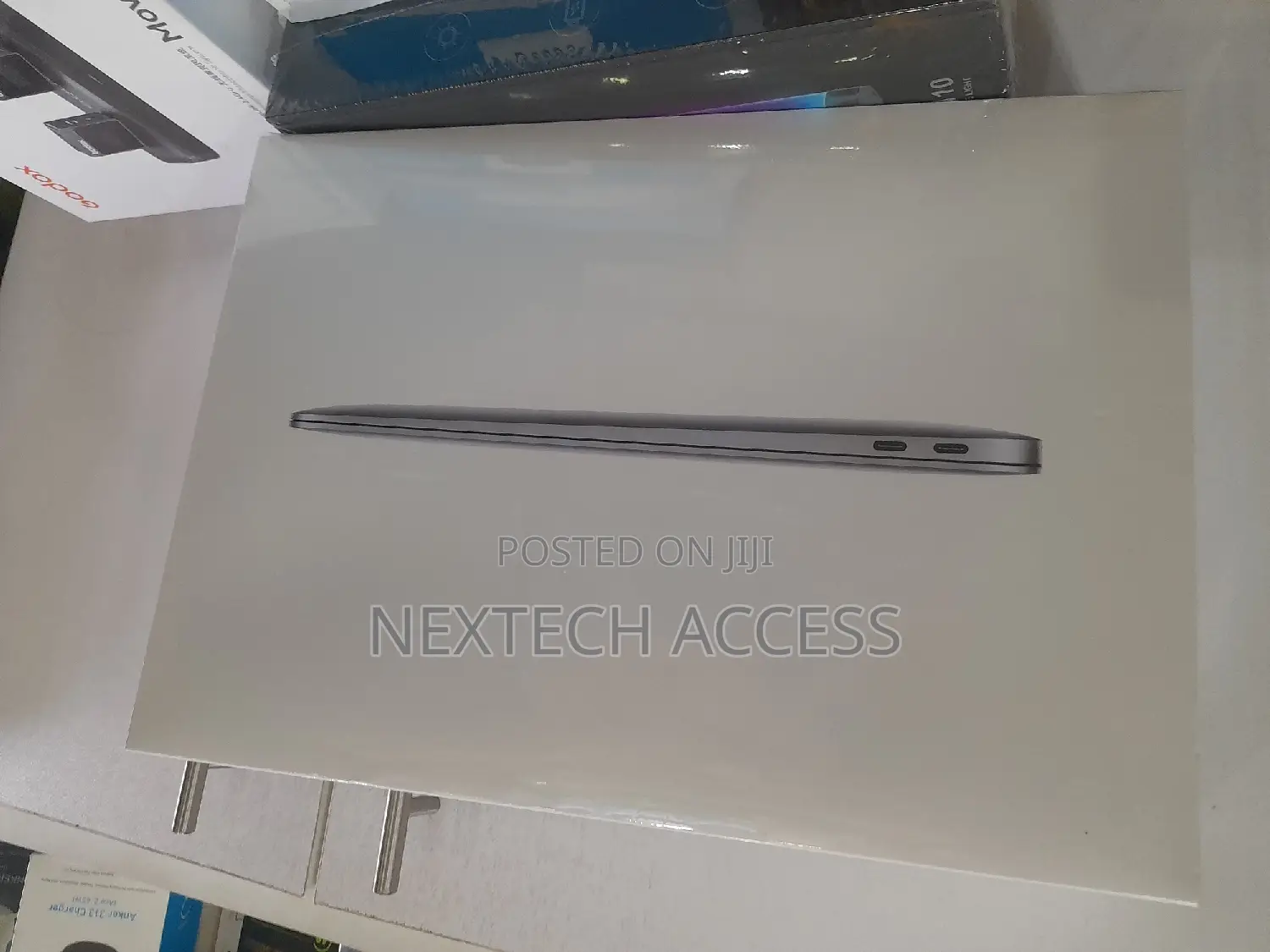 New Laptop Apple MacBook Air 8GB Apple M1 SSD 256GB