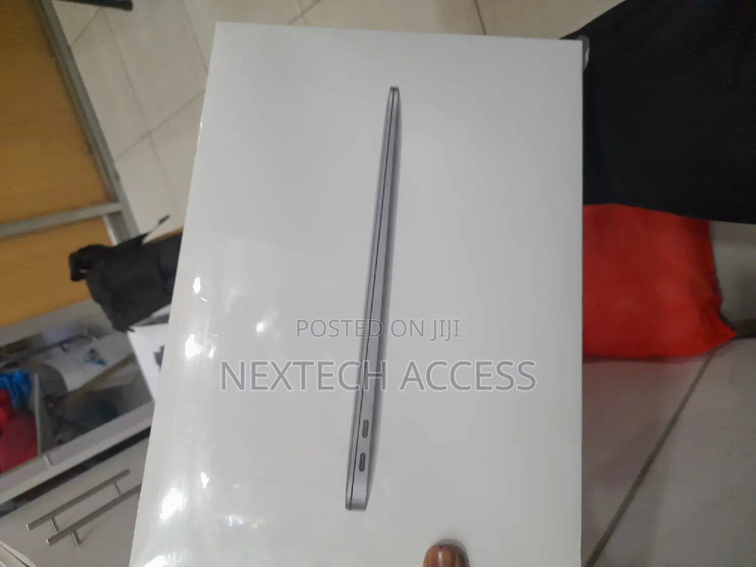 New Laptop Apple MacBook Air 8GB Apple M1 SSD 256GB